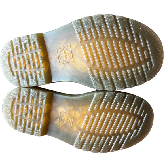 Dr. Martens Black Leather Lace-Up Boots Unisex EUC - Picture 7 of 8